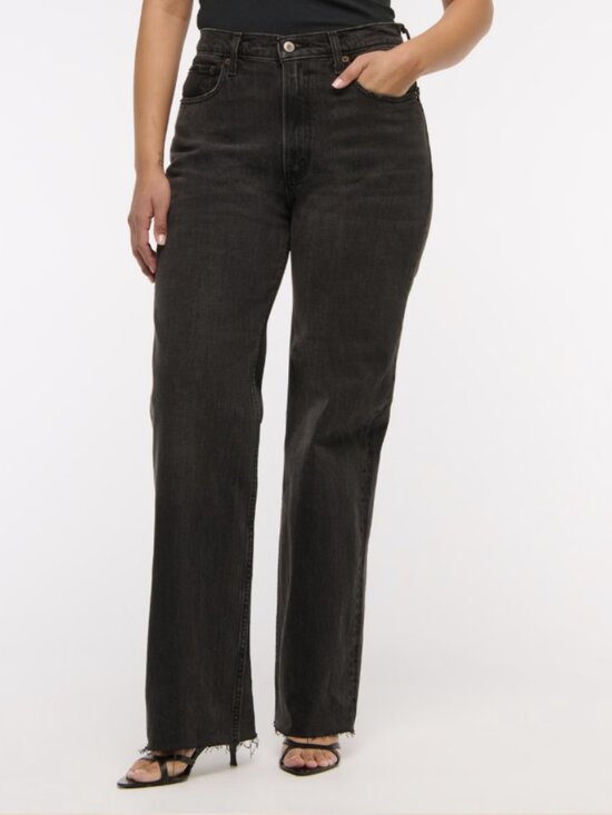 Abercrombie & Fitch Denim - Abercrombie & Fitch ‘90s Relaxed High Rise Curve Love Jeans Size 26 2S Short